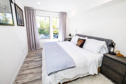 Modern 2bed-2bath Deer Valley 2 min from Jordanelle Gondola Entrance Modern 2bed-2bath Deer Valley 2 min from Jordanelle Gondola Entrance