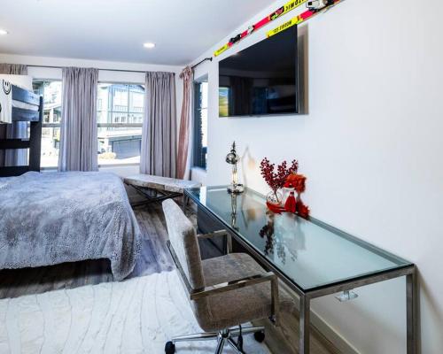 Modern 2bed-2bath Deer Valley 2 min from Jordanelle Gondola Entrance Modern 2bed-2bath Deer Valley 2 min from Jordanelle Gondola Entrance