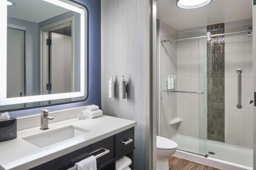 萨凡纳历史区霍姆/滨河伍德套房酒店 萨凡纳历史区霍姆/滨河伍德套房酒店