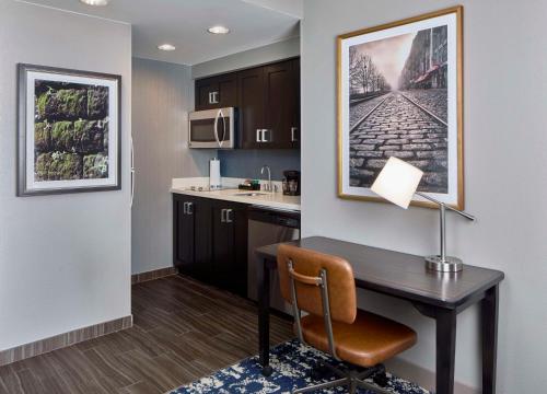 萨凡纳历史区霍姆/滨河伍德套房酒店 萨凡纳历史区霍姆/滨河伍德套房酒店