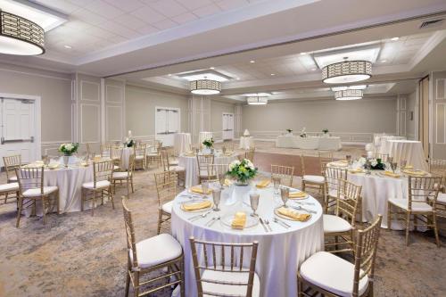 DoubleTree by Hilton Atlanta/Roswell - Alpharetta Area - image 12