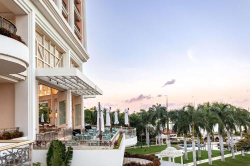 612344108 Grand Wailea Resort Hotel & Spa, A Waldorf Astoria Resort