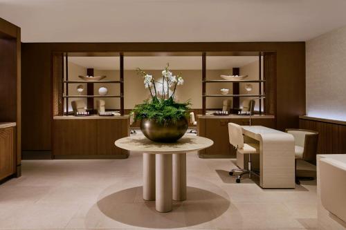 612344546 Grand Wailea Resort Hotel & Spa, A Waldorf Astoria Resort