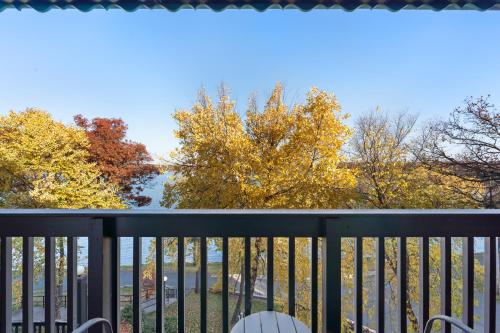 Skats, Cragun's Resort on Gull Lake in East Gull Lake (MN)