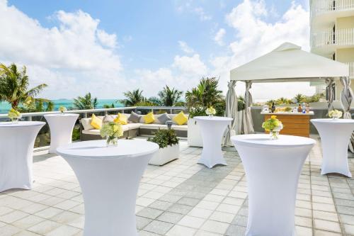Hilton Cabana Miami Beach - image 12