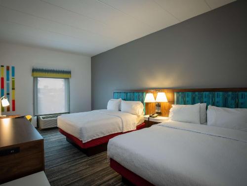 Hampton Inn Seaford - image 6