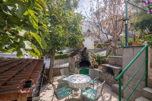 balkon/terras, Apartment Goran in Okrug Donji