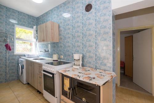 keuken, Apartment Goran in Okrug Donji