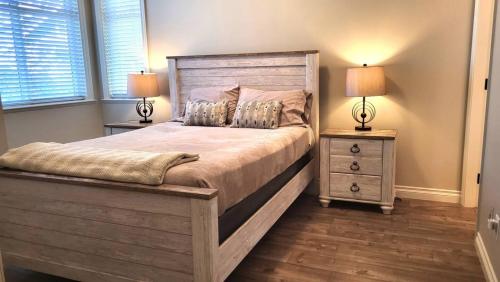 Perfect Spot By The Pools #125