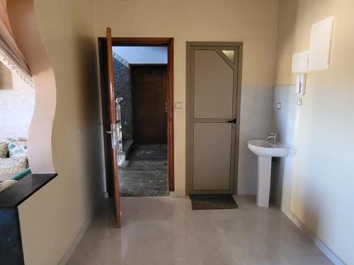 شقق مفروشة ريحانة حي تيرت كلميم شقق مفروشة ريحانة حي تيرت كلميم