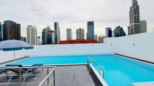 4A-lovely 2bedroom/3baths In Bangkok City Downtown