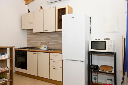 ห้องครัว, Apartments with parking space Kanica, Rogoznica - 23538 in โรกอสนิก้า