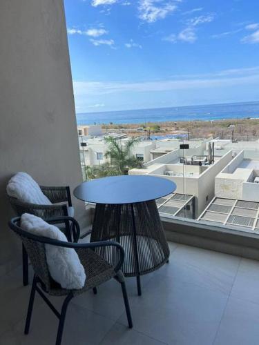 Amazing 3 BRCondo Ocean front view Next to Costco in Cabo San Lucas, Mexico