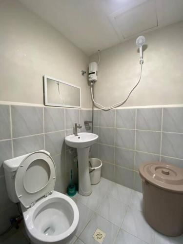 Yuki's Place 201 Yuki's Place 201