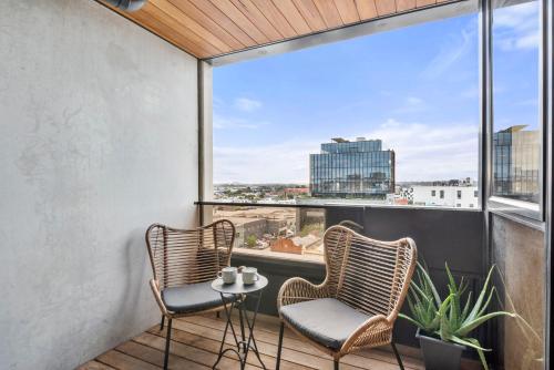 Balcony/terrace, Artistic Getaway by Artist Abodes in Fitzroy