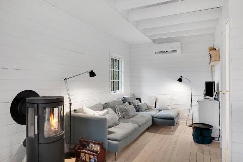 Exterior view, Charming Holiday Home With Annex In The Scenic Handrup Hills in Krakaer