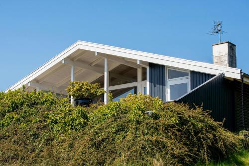 Stunning Home In Ebeltoft With 2 Bedrooms And Wifi - image 3