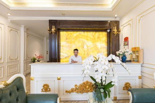 Facilities, Royal Hotel Thanh Trì in Ha Dong