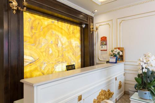 Shared lounge/TV area, Royal Hotel Thanh Trì in Ha Dong