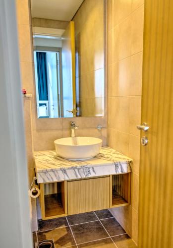 Business bay Chic Apartment, Dubai (foto 2)