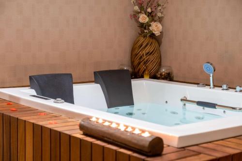 Clarion Hotel Istanbul Mahmutbey - image 13