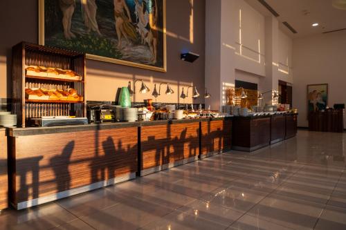 Parion Hotel - image 14