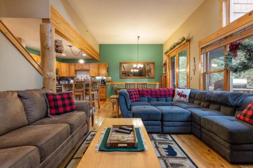 8766 Trappers Crossing townhouse in Keystone, USA