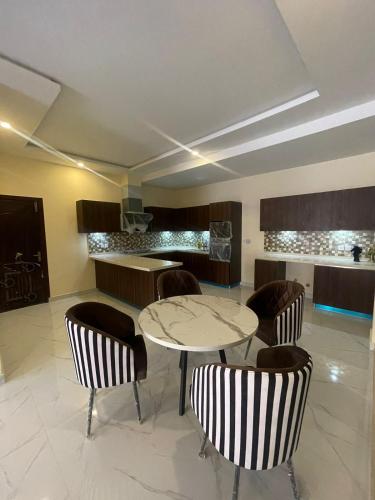 River Loft Apartments in บาห์เรีย อินเทลเลคชวล วิลเลจ