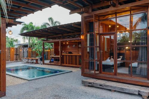 Adirek Pool Villa Adirek Pool Villa