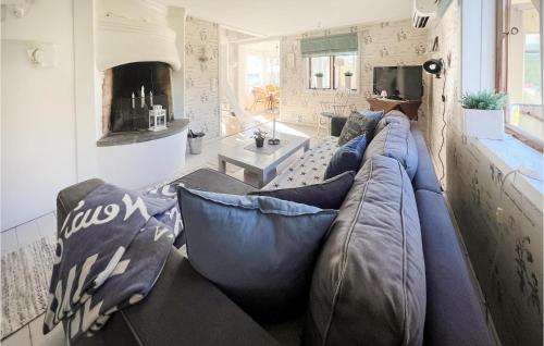 Amazing Home In Kopmannebro With Wifi in Asensbruka