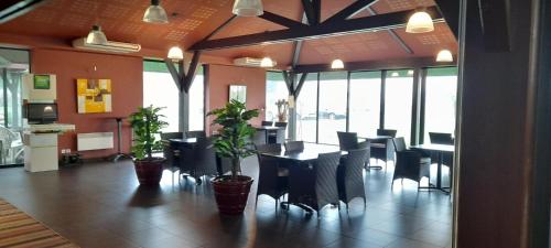 ibis Styles Segre - image 10