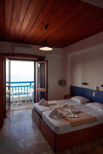 Vlachakis Hotel - image 7