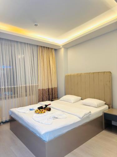 Standard Double Room image 2