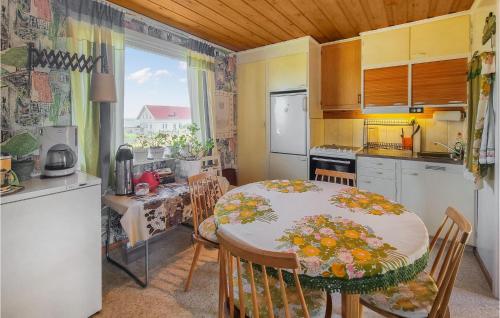 кухня, Nice Home In Bergastrand With Wifi in Hakenäset
