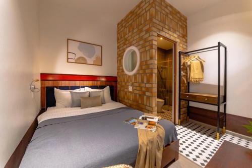 1 queen bed