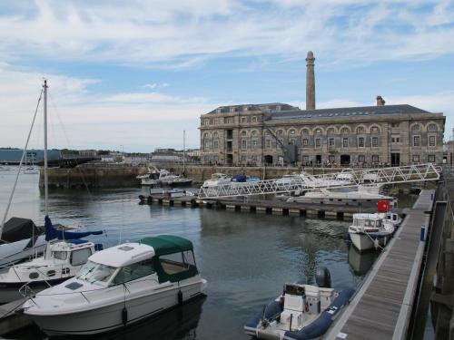 45 Brewhouse - Royal William Yard - image 5