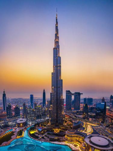 Luxurious 1BR Aprt Burj Khalifa Area, Dubaj