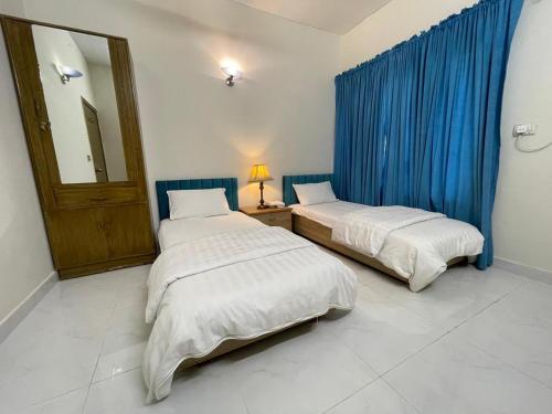 Staycation Homes- 3 Bedroom upper portion villa - image 11