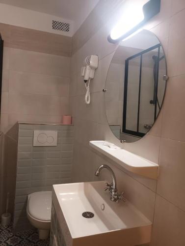 Hôtel de Lorraine - image 12