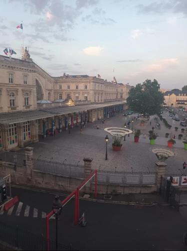 Hôtel de Lorraine - image 3