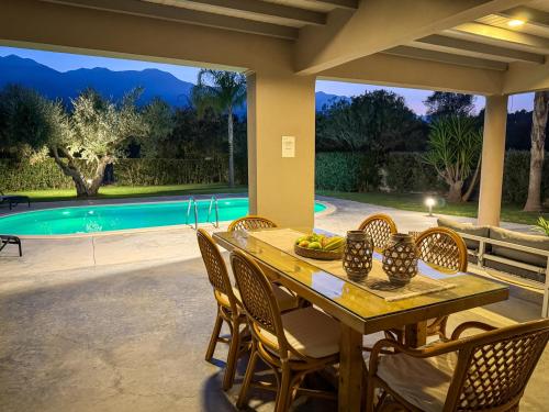 Facilities, Villa Felenia in Fres