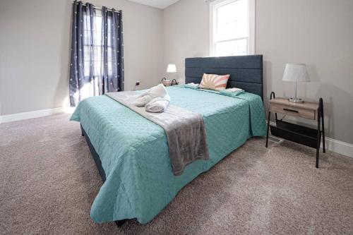 Delightful airy remodeled 1 1 Elsas