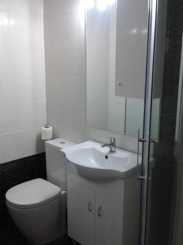 Fantasia Hotel Apartments - image 5
