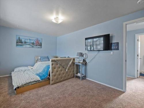 Roomy Home near Denver Boulder in Westminster, USA