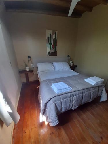 Deluxe One-Bedroom Apartment with Garden View image 9
