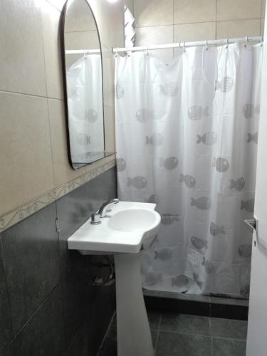 Double Room image 1