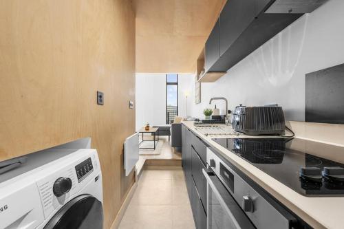 Stylish Modern Apartment Central Manchester, Manchester (photo 9)