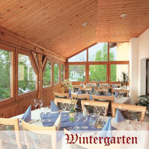 Restaurante, Landgasthof Hotel Zwickl in Deggendorf