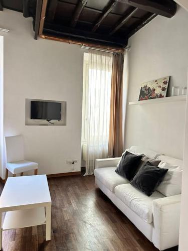 Tata Home Monti, Roma (foto 9)