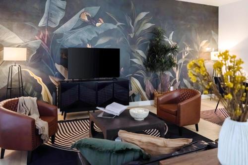 A Designers Dream in Houstons Downtown! Rooftop, Pizza Oven and Skyline Views in Houston, USA